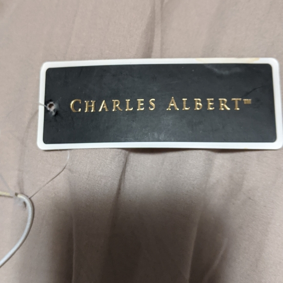 Women's Boots - Picture 3 of 3